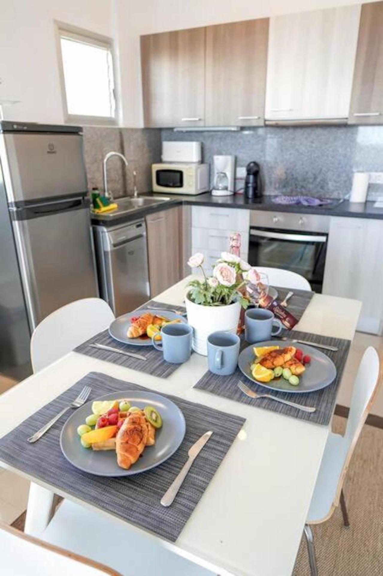 Amazing 2 Bedroom Flat With Beachfront And Pool, Paraiso Del Sur A306 Playa Paraiso  Εξωτερικό φωτογραφία